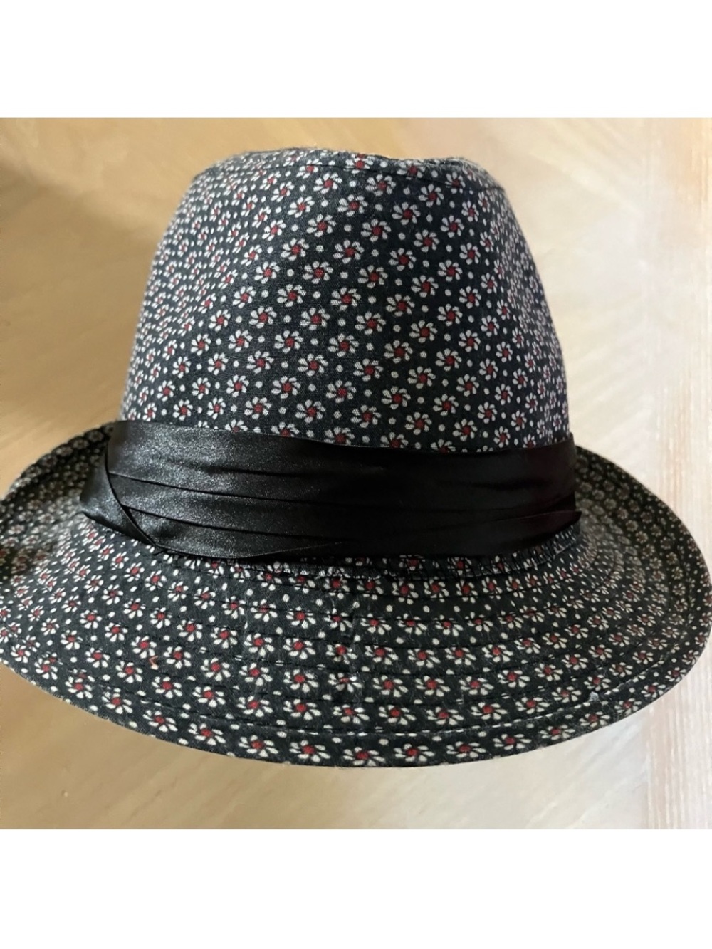 CLAIRE'S Y2K Black Floral Fedora Hat with Ribbon Detail - One Size